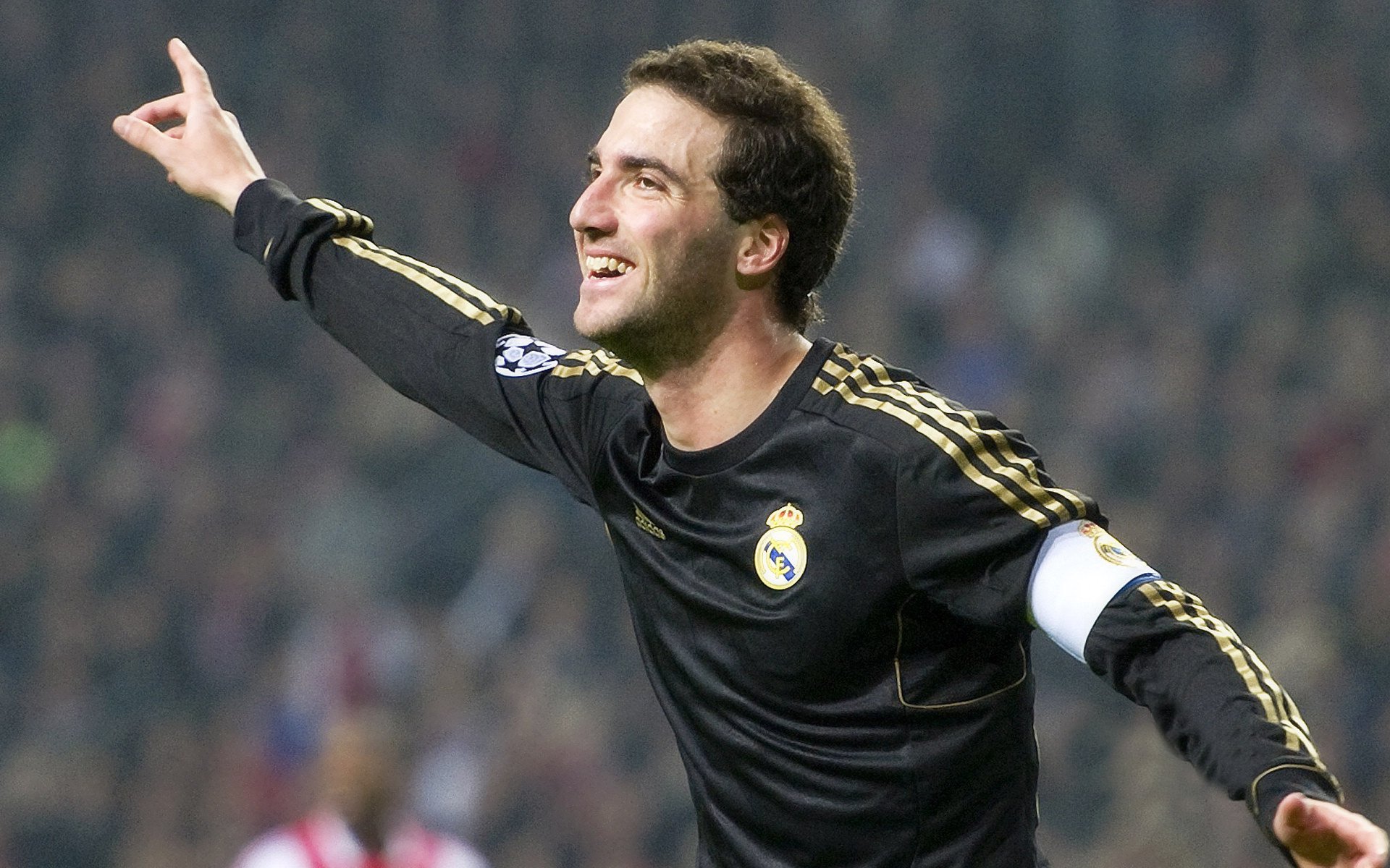 职业联赛设立家庭关怀机制加强球员生活支持